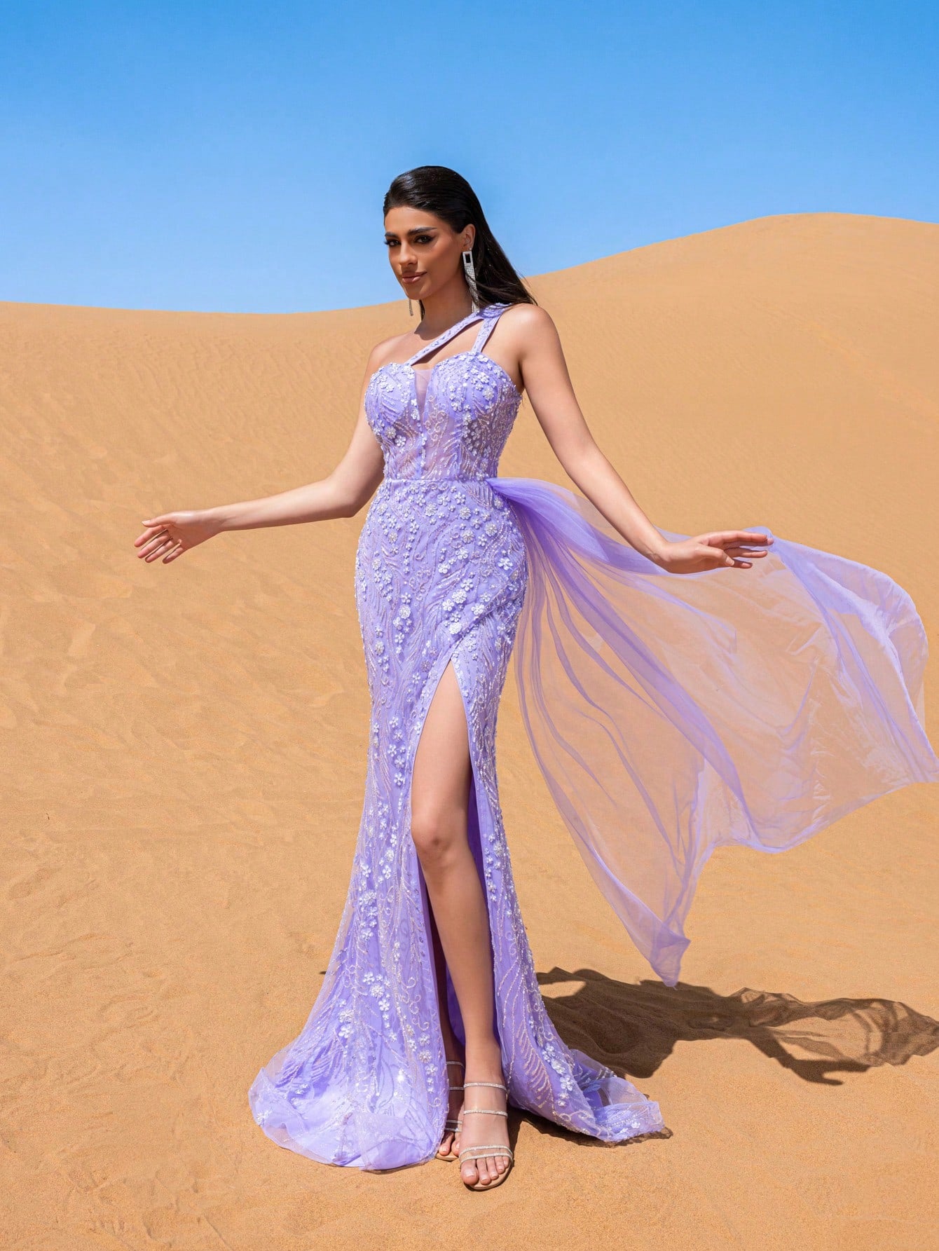 Gorgeous Asymmetric Neckline Floral Sequins Beaded Formal Dresses & Evening Gowns
