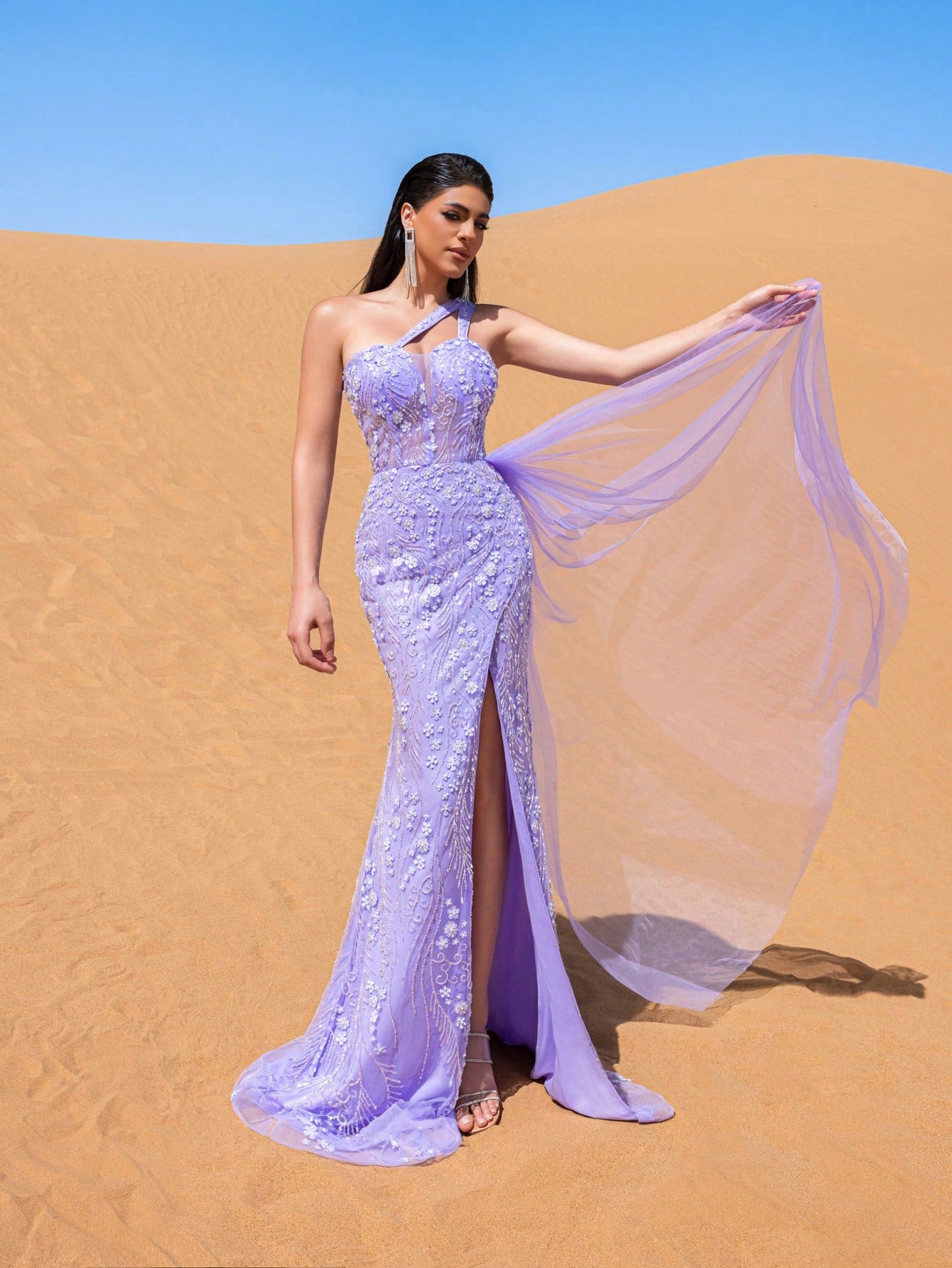 Gorgeous Asymmetric Neckline Floral Sequins Beaded Formal Dresses & Evening Gowns