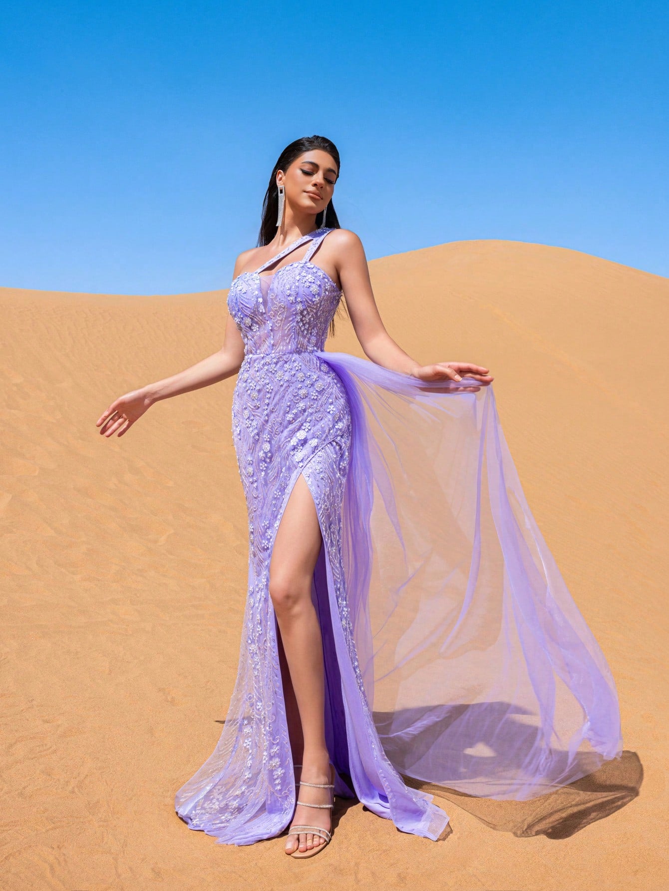 Gorgeous Asymmetric Neckline Floral Sequins Beaded Formal Dresses & Evening Gowns