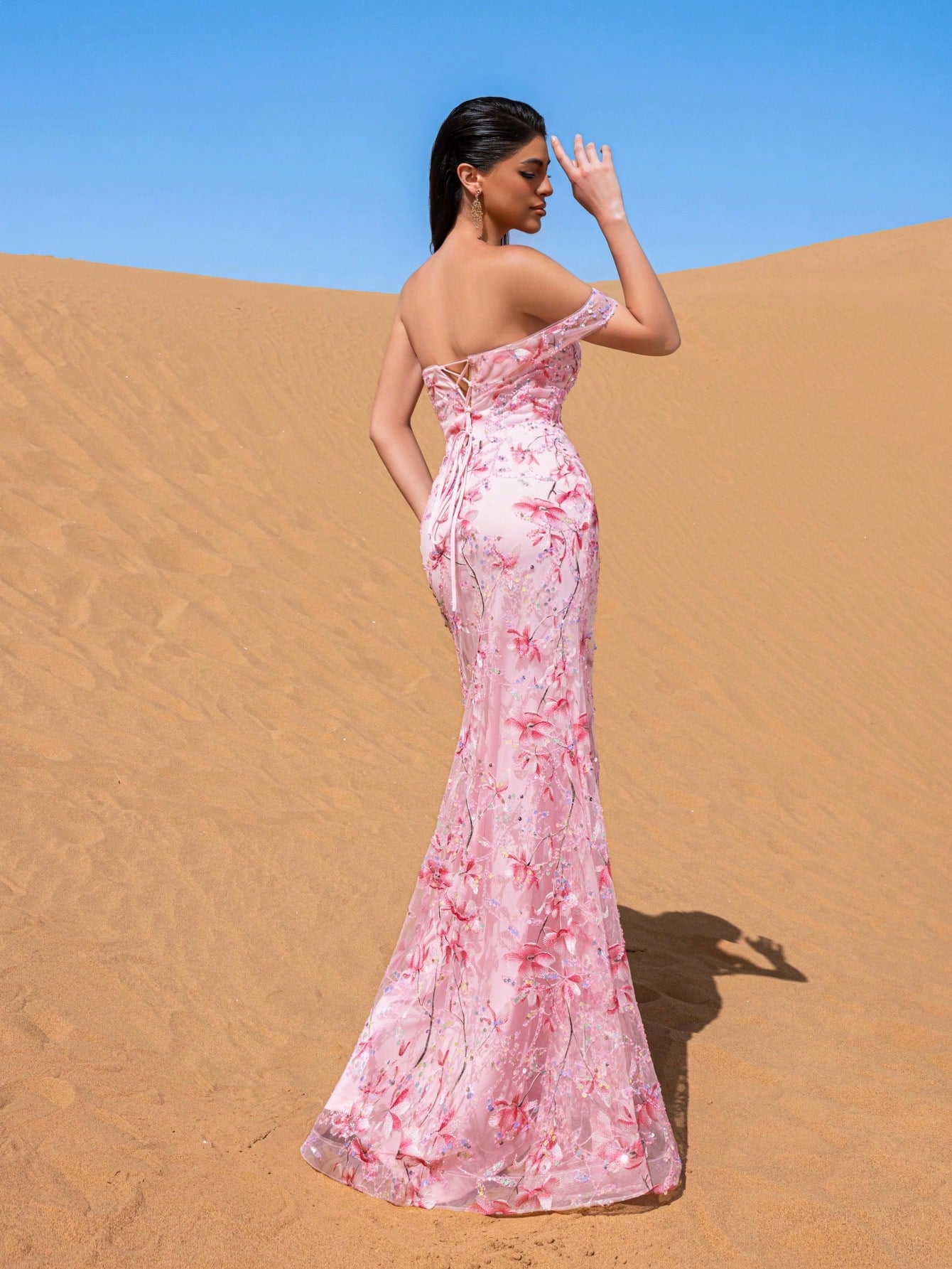 Elegant Floral Embroidered Split Beaded Formal Dresses & Evening Gowns