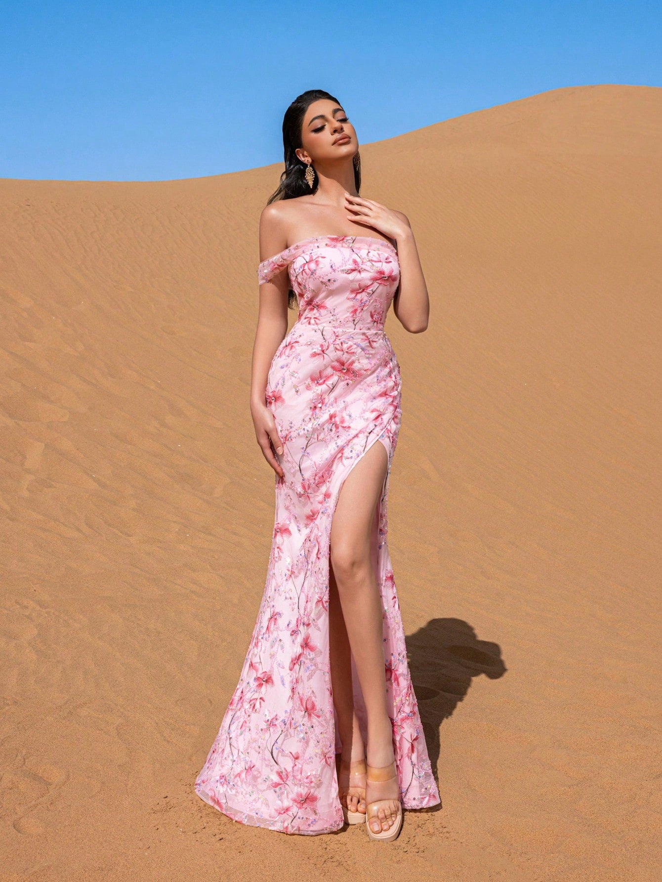Elegant Floral Embroidered Split Beaded Formal Dresses & Evening Gowns