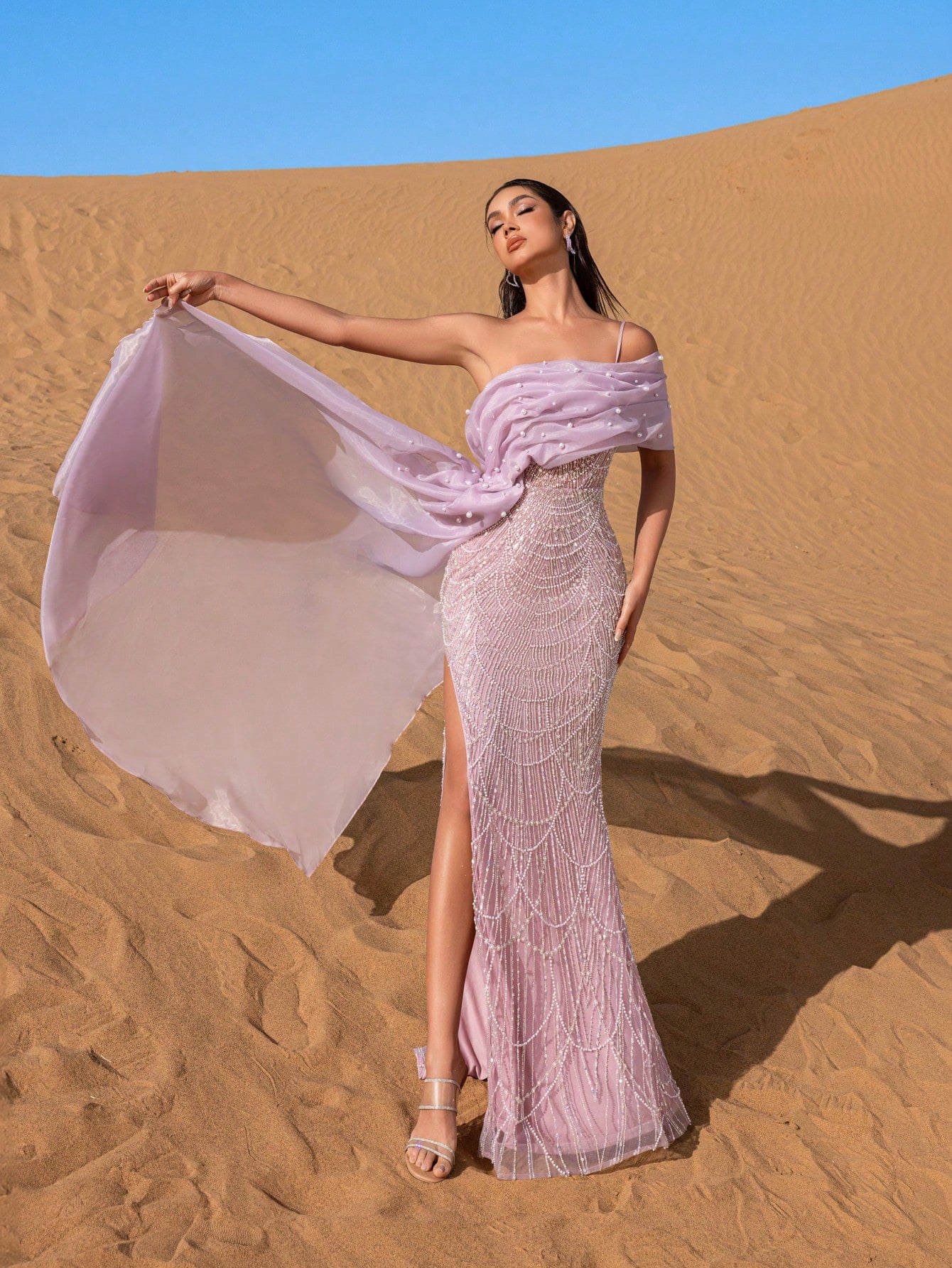 Elegant Asymmetrical Neck Mermaid Hem Beaded Formal Dresses & Evening Gowns