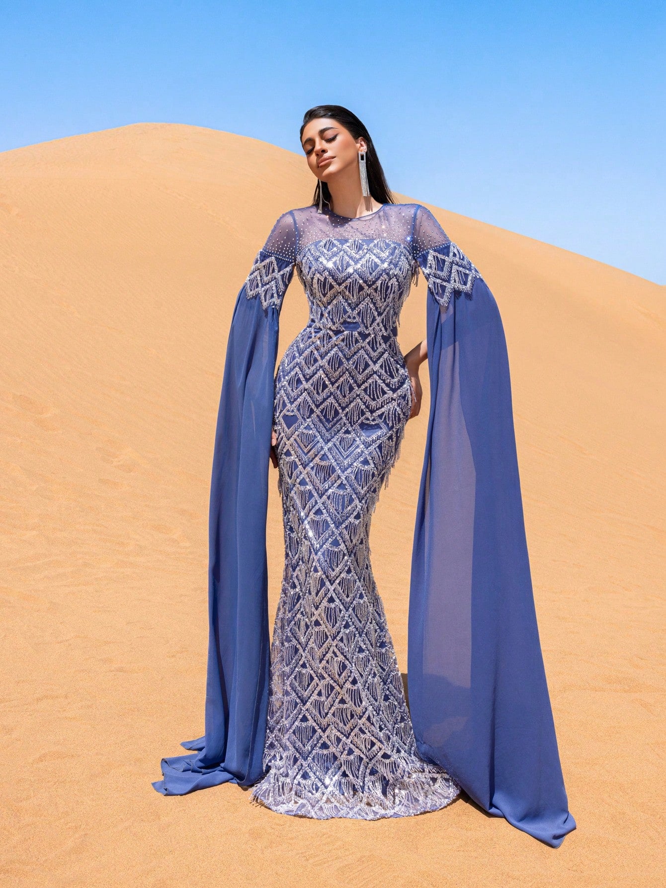 Luxury Extra-Long Sleeves Fringed Trim Sequin Formal Dress