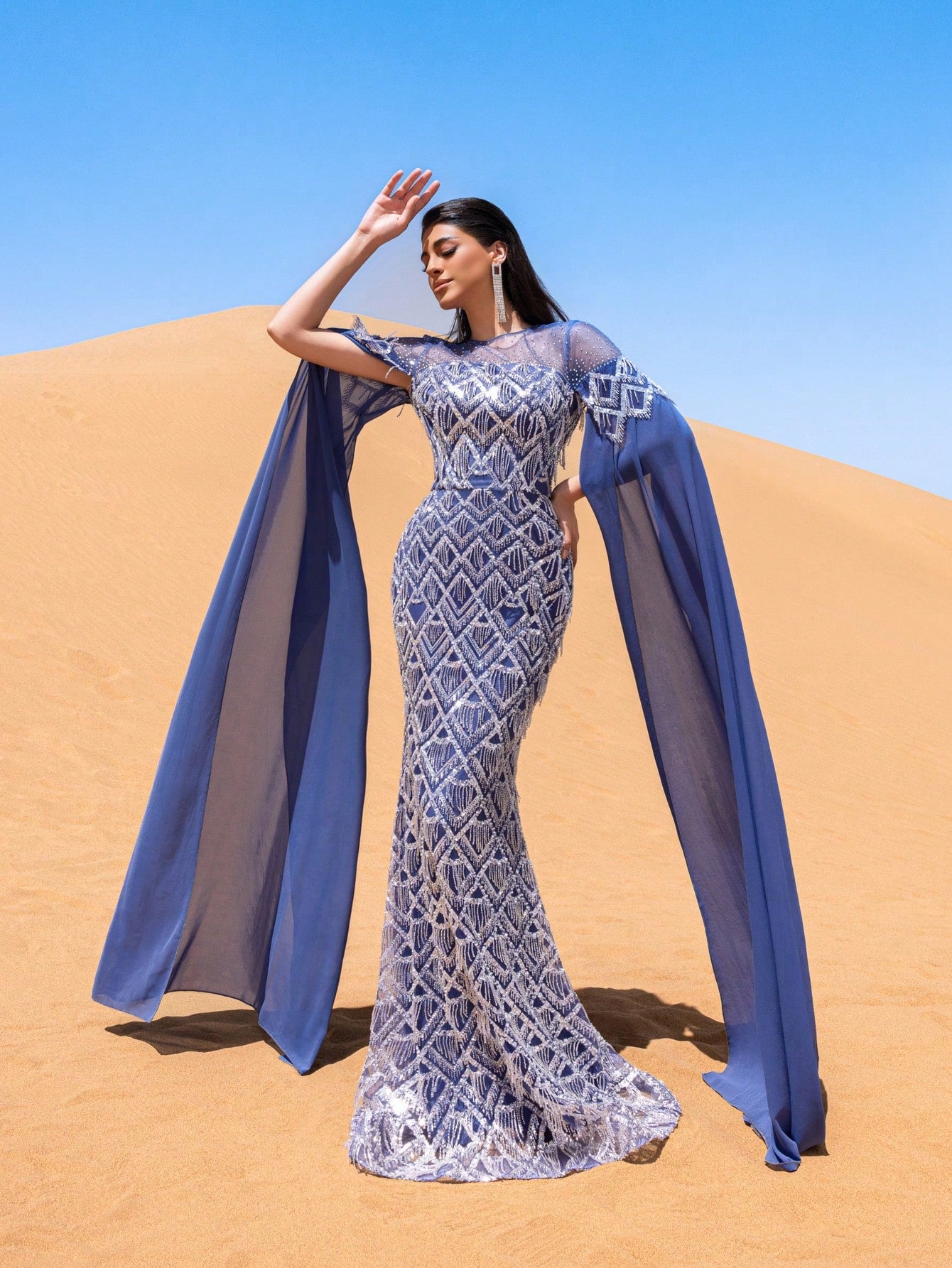 Luxury Extra-Long Sleeves Fringed Trim Sequin Formal Dress