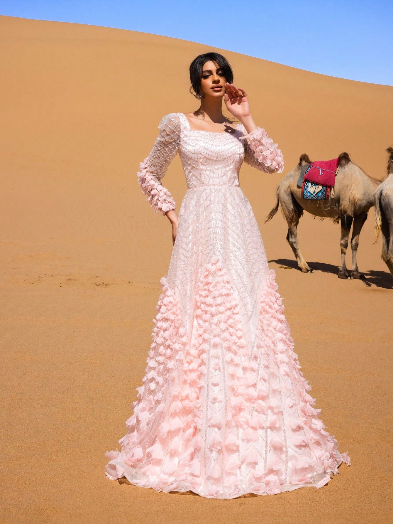 Luxury Beaded Detail Floral Appliqué Evening Dress