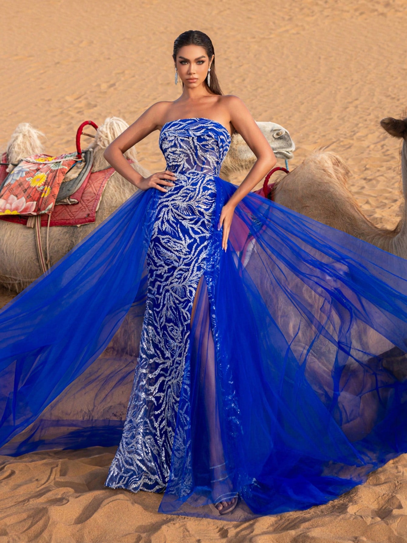 Gorgeous Strapless Lace-Up Back Floral Beaded Sequin Prom Dress