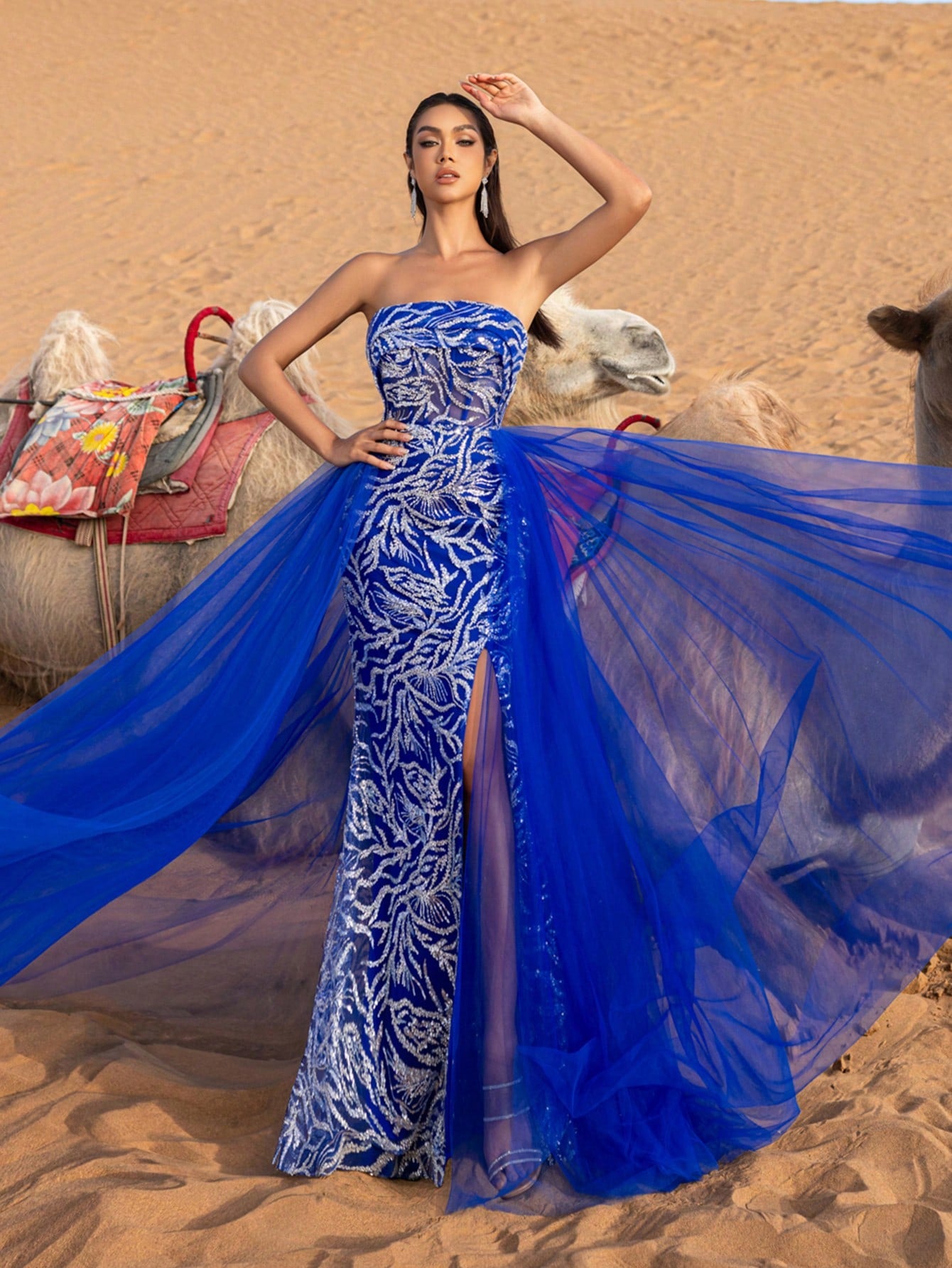 Gorgeous Strapless Lace-Up Back Floral Beaded Sequin Prom Dress