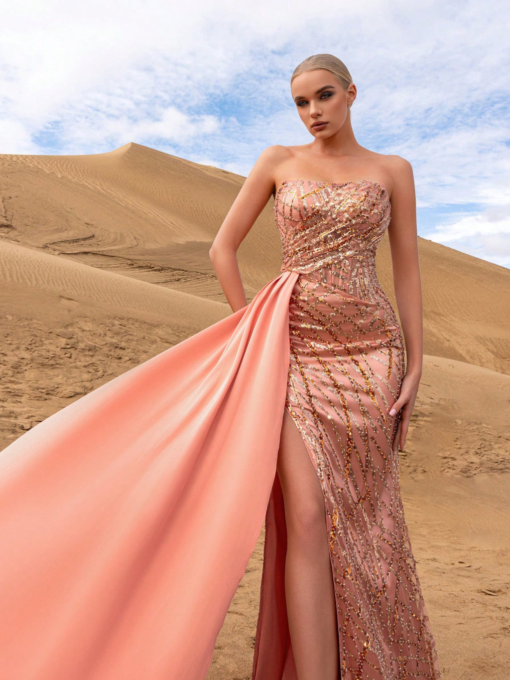 Gorgeous Strapless Draped Side Mermaid Hem Graphic Sequin Party Dress