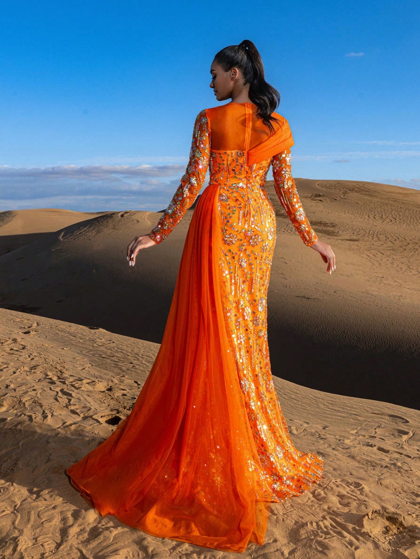 Gorgeous Mesh Overlay Mermaid Hem Floral Sequined Beaded Formal Dresses & Evening Gowns