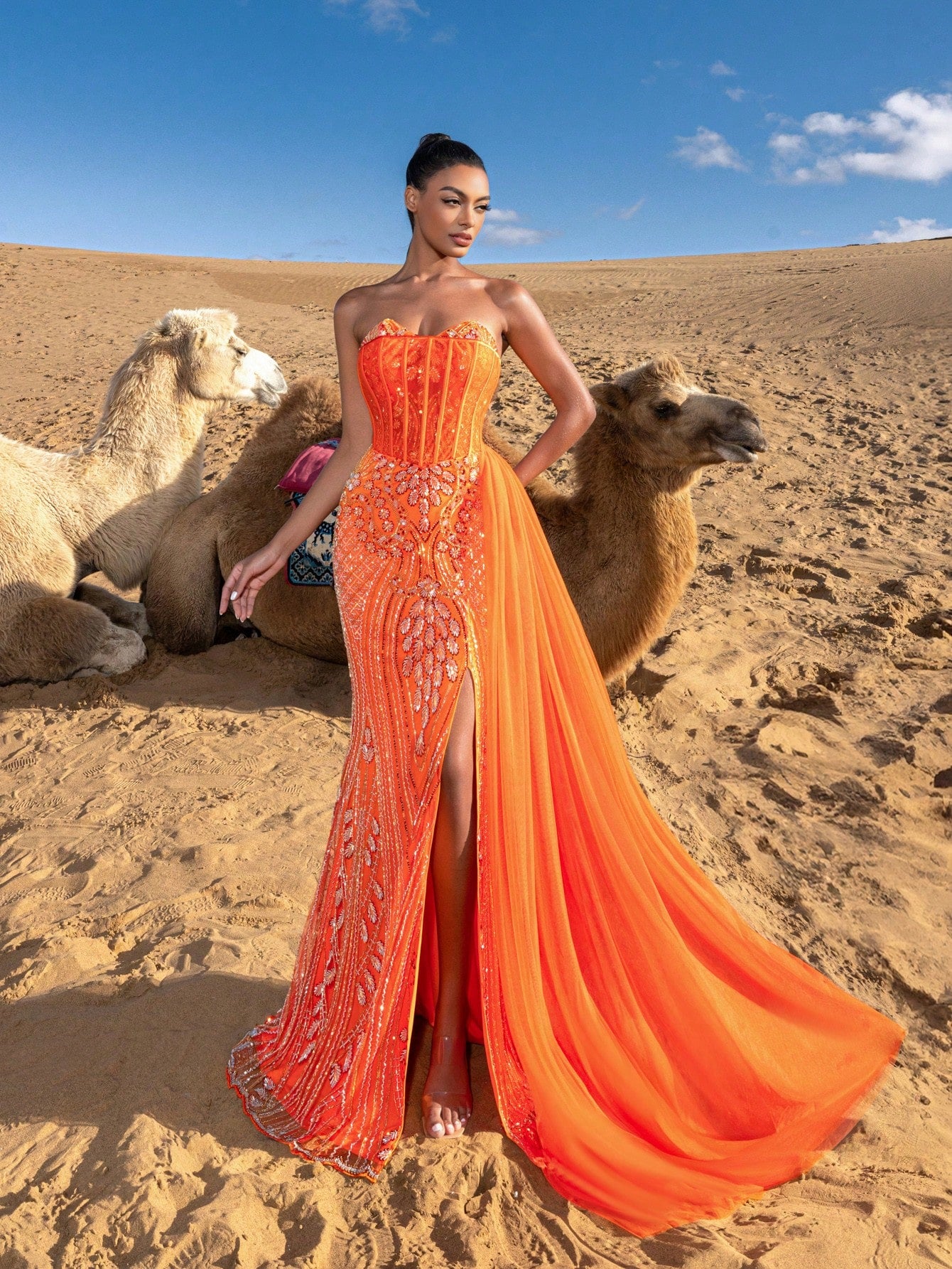 Gorgeous Corset Bodice Split Mermaid Hem Beaded Formal Dresses & Evening Gowns