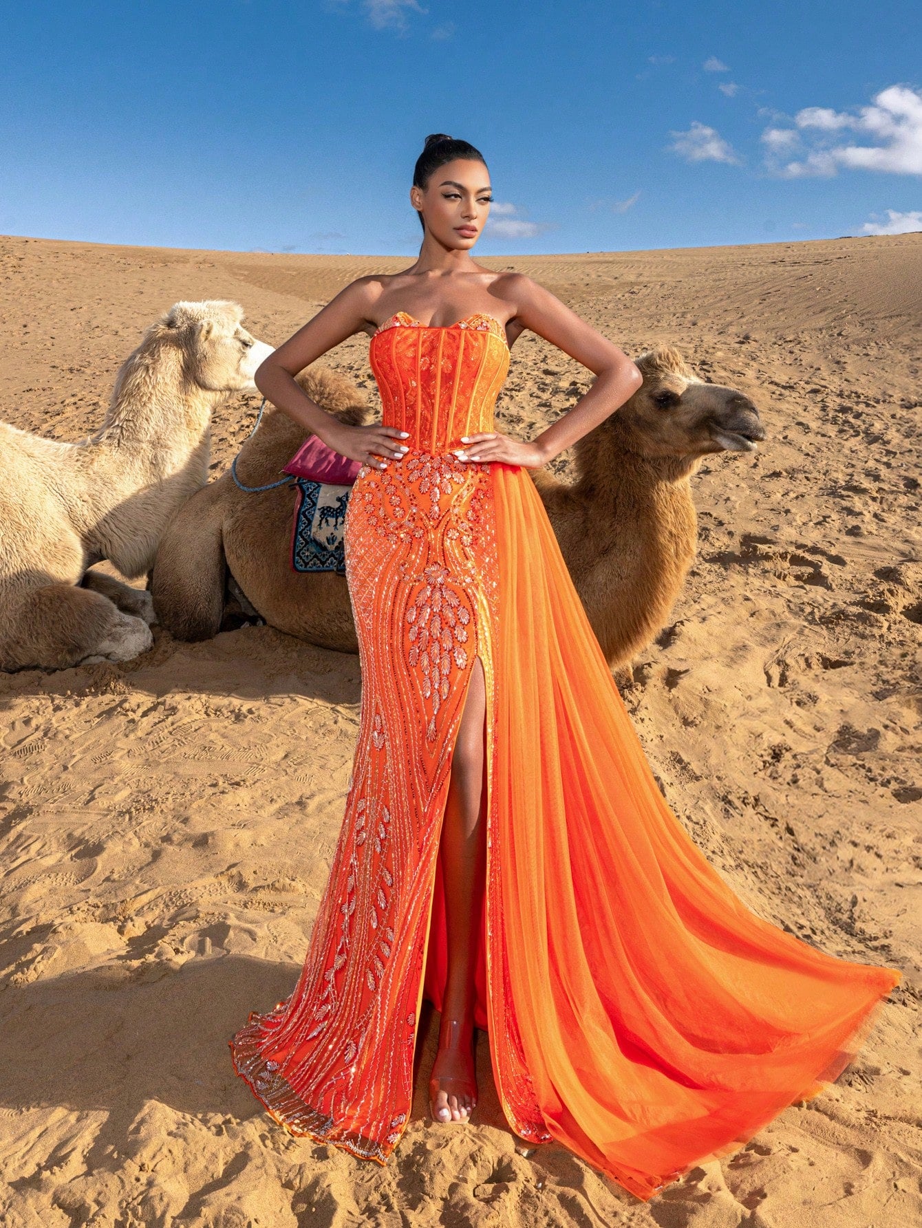 Gorgeous Corset Bodice Split Mermaid Hem Beaded Formal Dresses & Evening Gowns