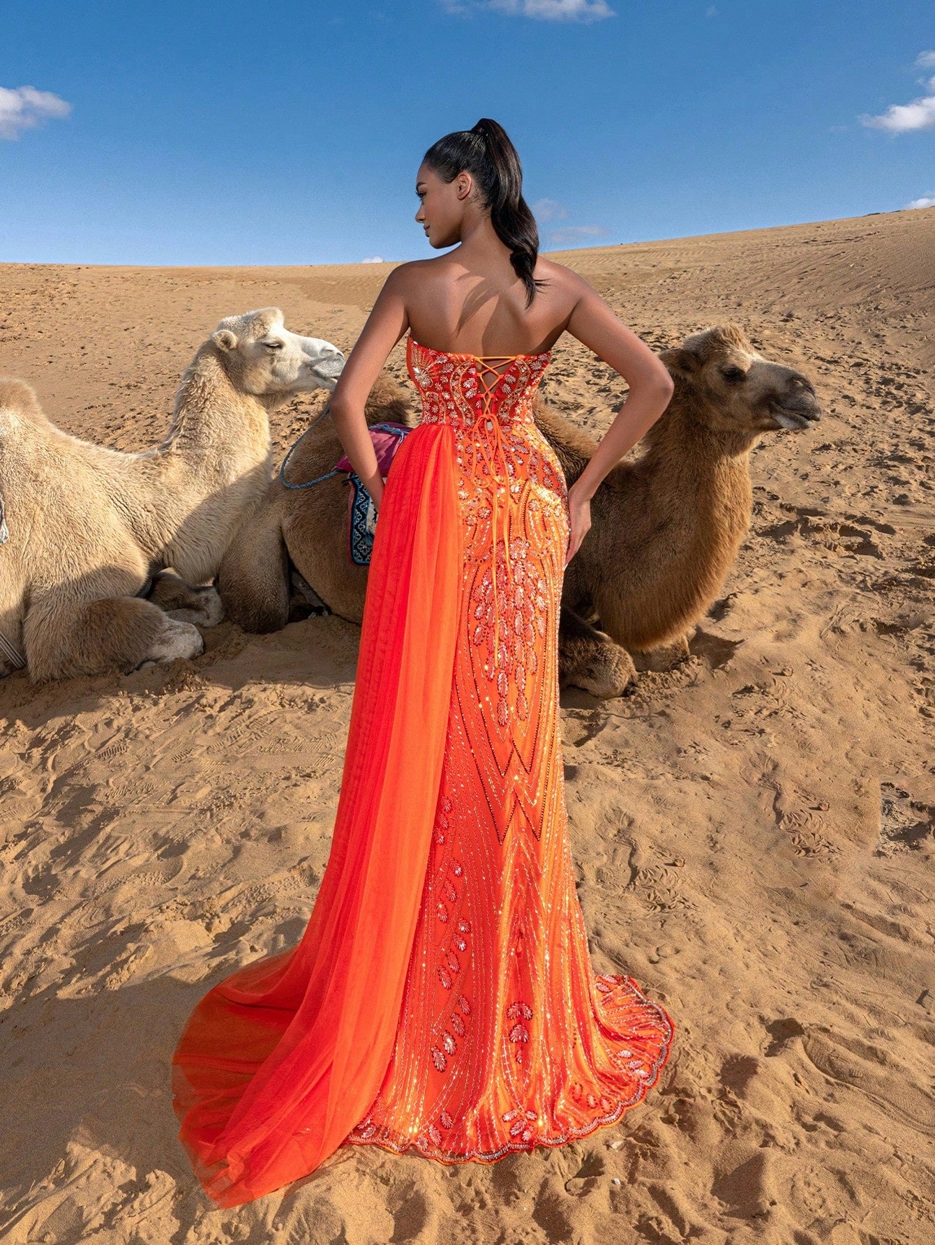 Gorgeous Corset Bodice Split Mermaid Hem Beaded Formal Dresses & Evening Gowns