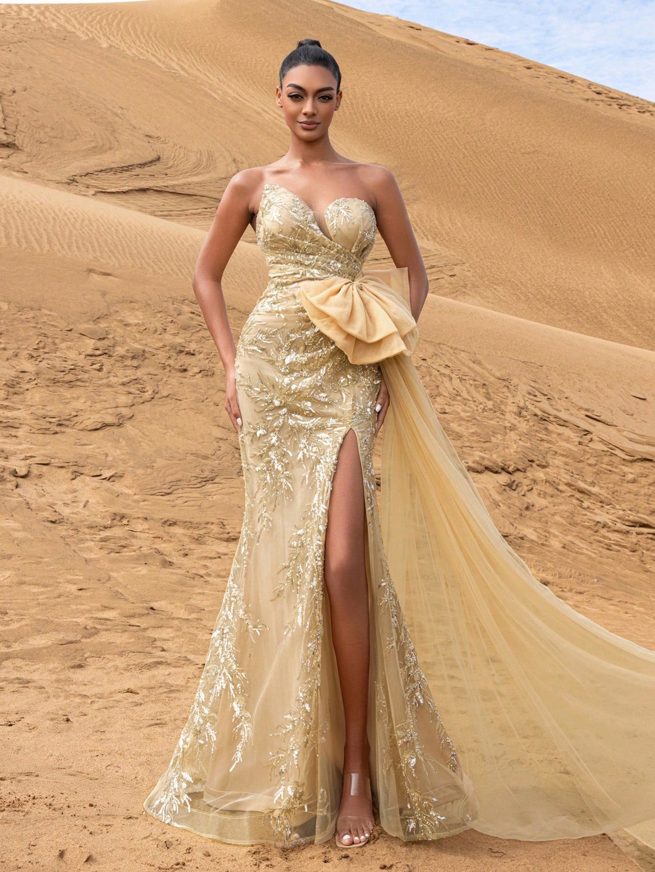 Gorgeous Bow Detail Strapless Split Mermaid Hem Graphic Sequin Beaded Formal Dresses & Evening Gowns