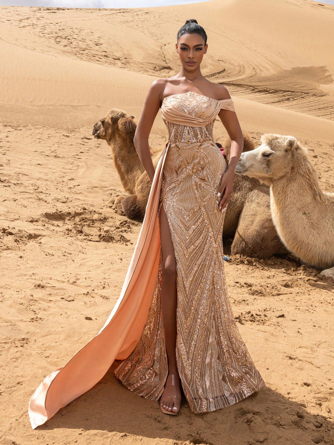 Gorgeous Strapless Mermaid Hem Draped Side Graphic Beaded Formal Dresses & Evening Gowns