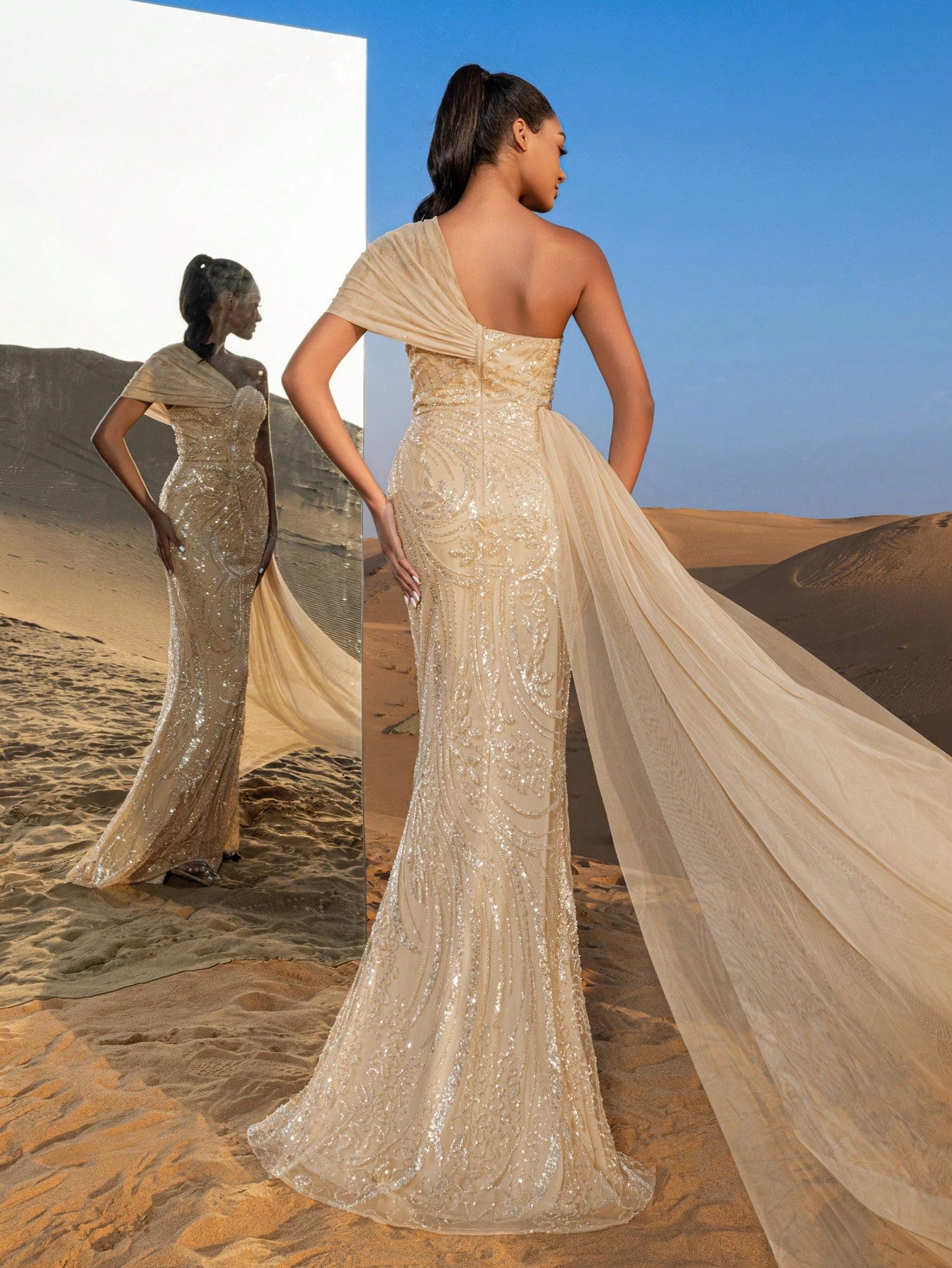 Gorgeous One Shoulder Mermaid Hem Graphic Beaded Formal Dresses & Evening Gowns
