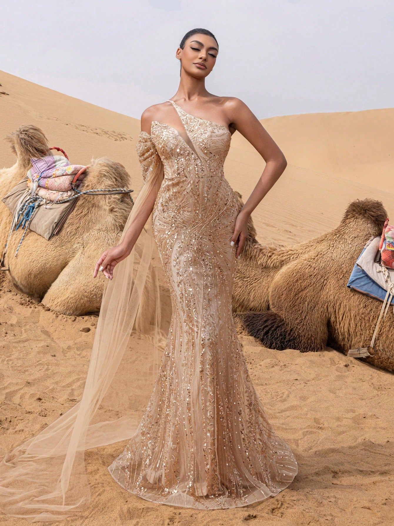 Gorgeous Asymmetrical Neck Mermaid Hem Beaded Formal Dresses & Evening Gowns