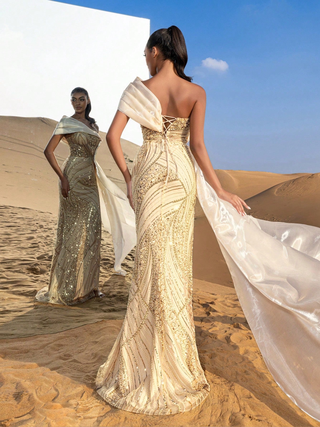 Gorgeous Strapless Split Mermaid Hem Floral Beaded Formal Dresses & Evening Gowns