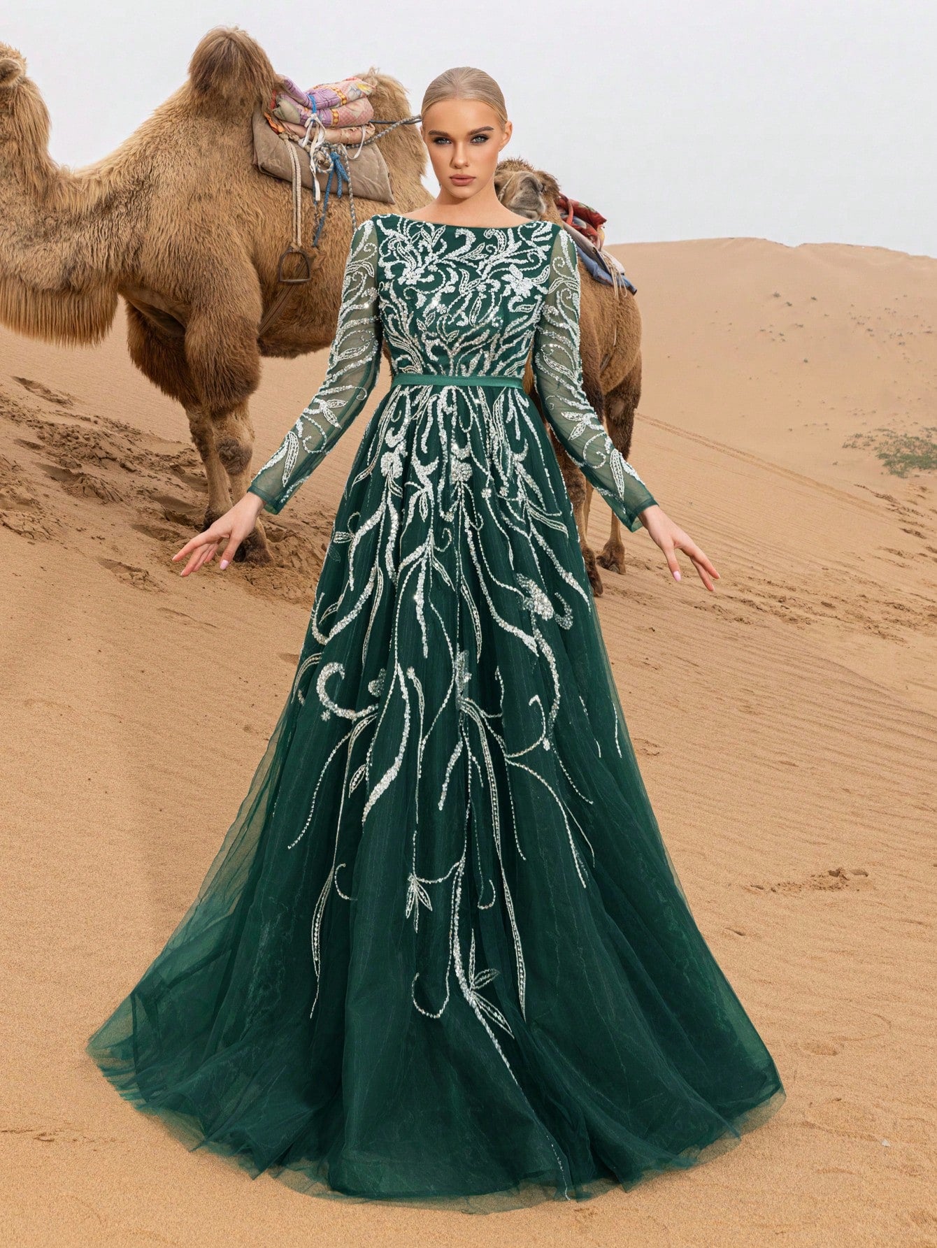 Gorgeous Boat Neck Floral Sequin Beaded Formal Prom Dresses & Evening Gowns