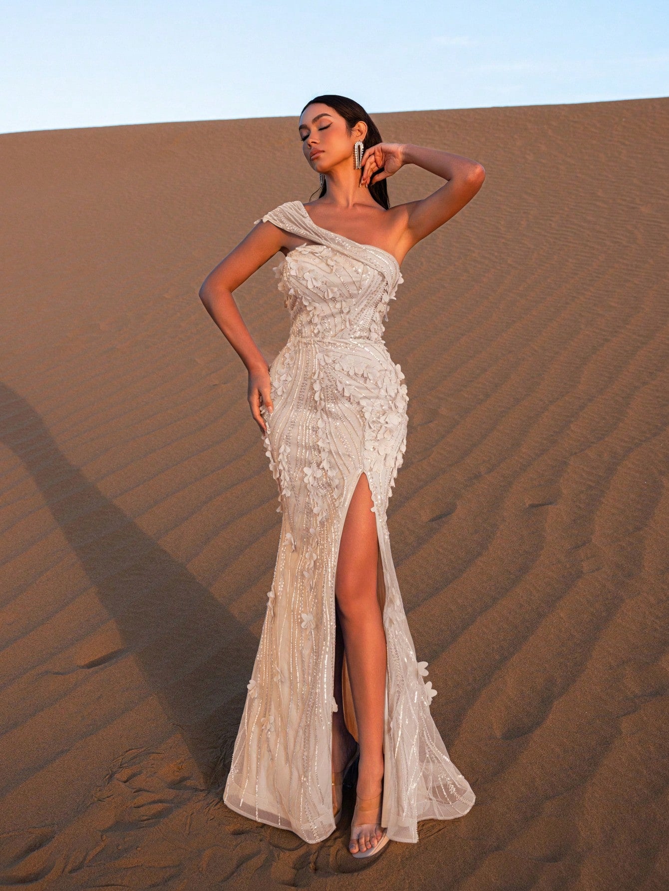 Elegant One Shoulder Floral Embroidered Split Beaded Formal Dresses & Evening Gowns