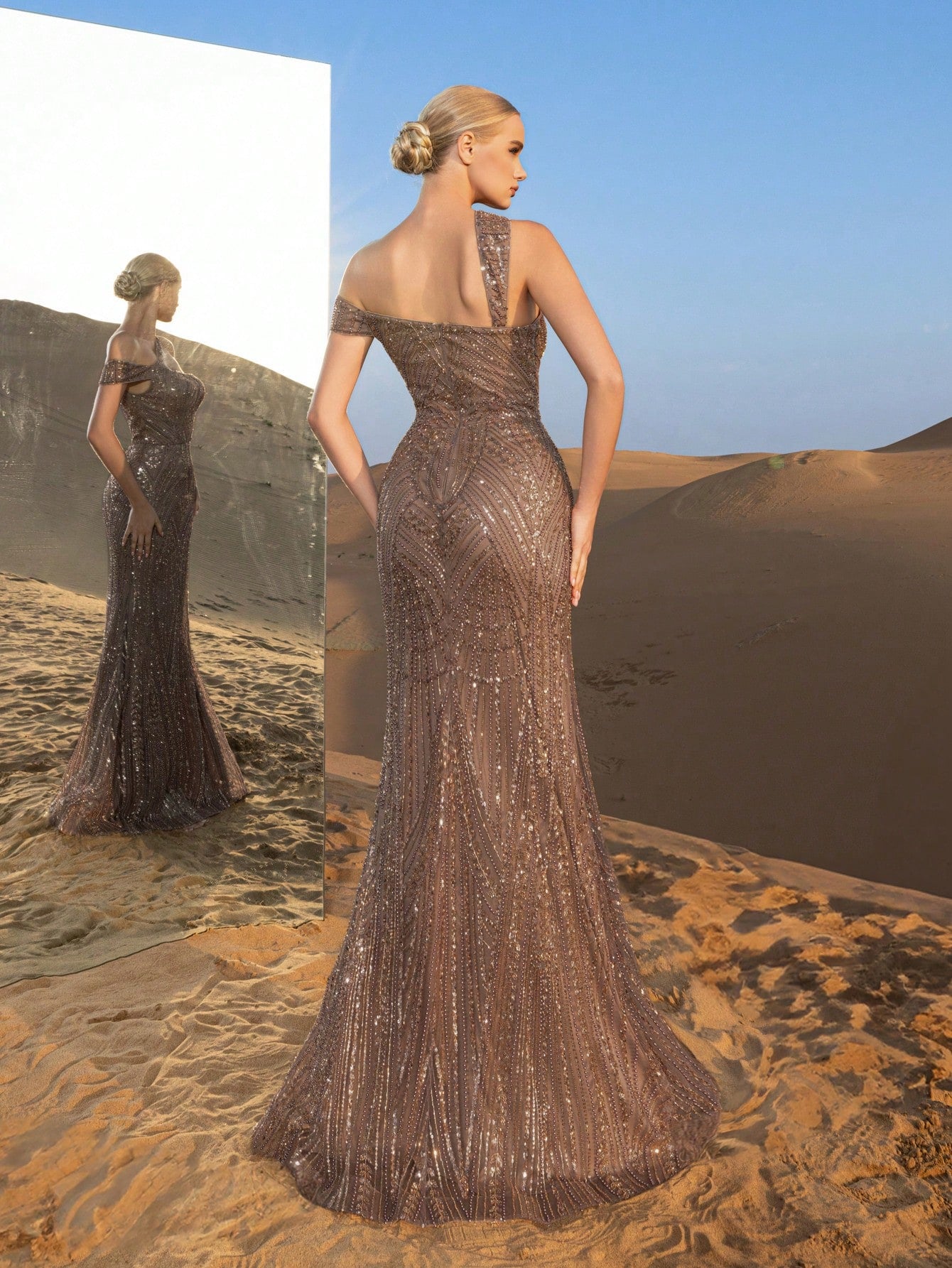 Luxury Gorgeous Asymmetrical Neck Mermaid Hem Beaded Formal Dresses & Evening Gowns