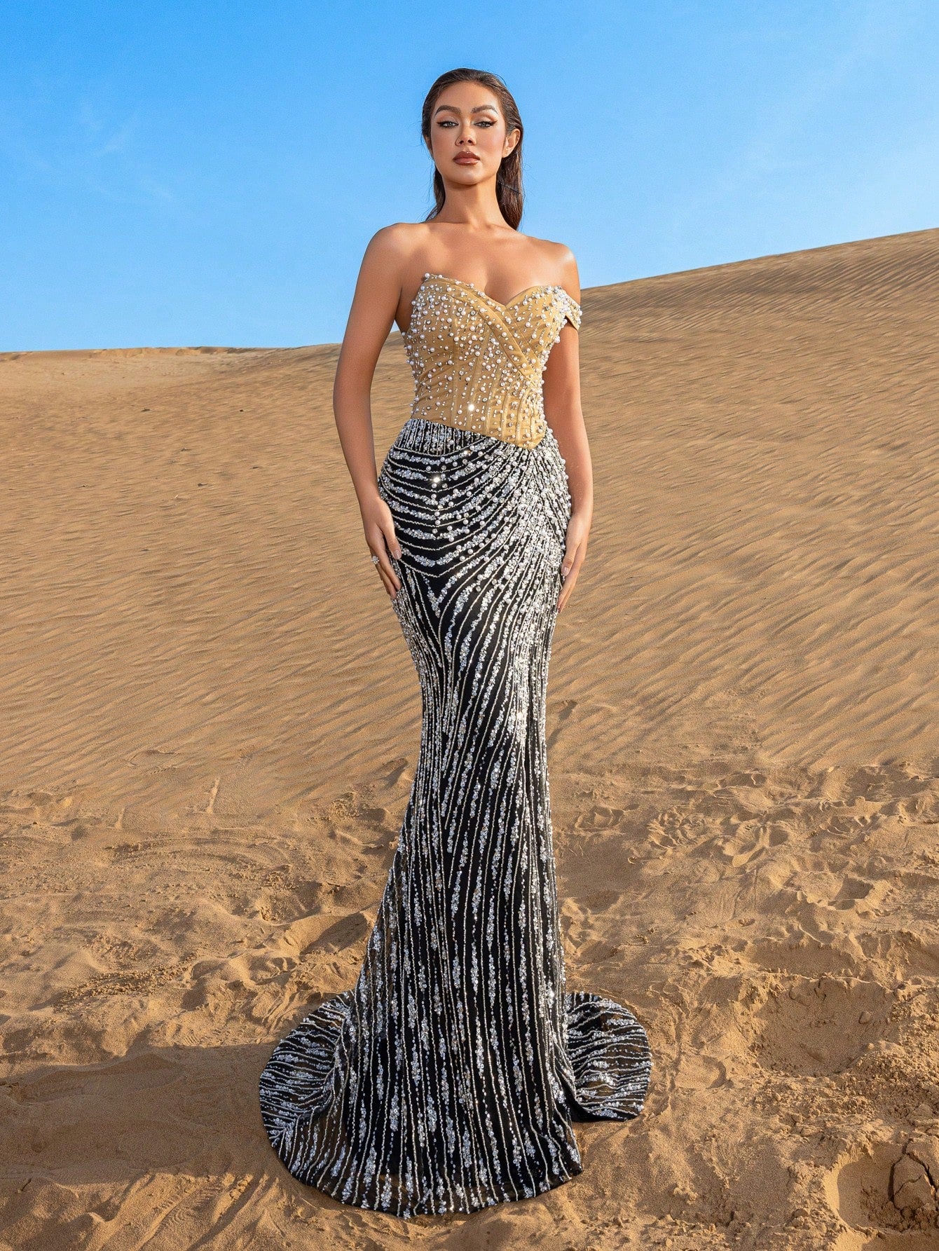 Gorgeous Pearl Embellished Sweetheart Neck Mermaid Hem Beaded Formal Dresses & Evening Gowns