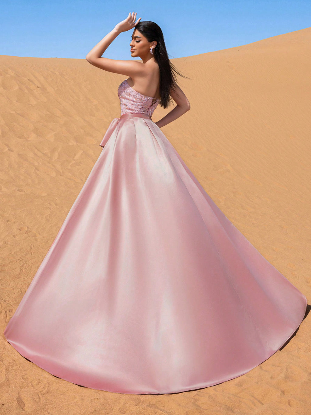 Gorgeous Strapless Bow Detail Beaded Prom Dress With Satin Train